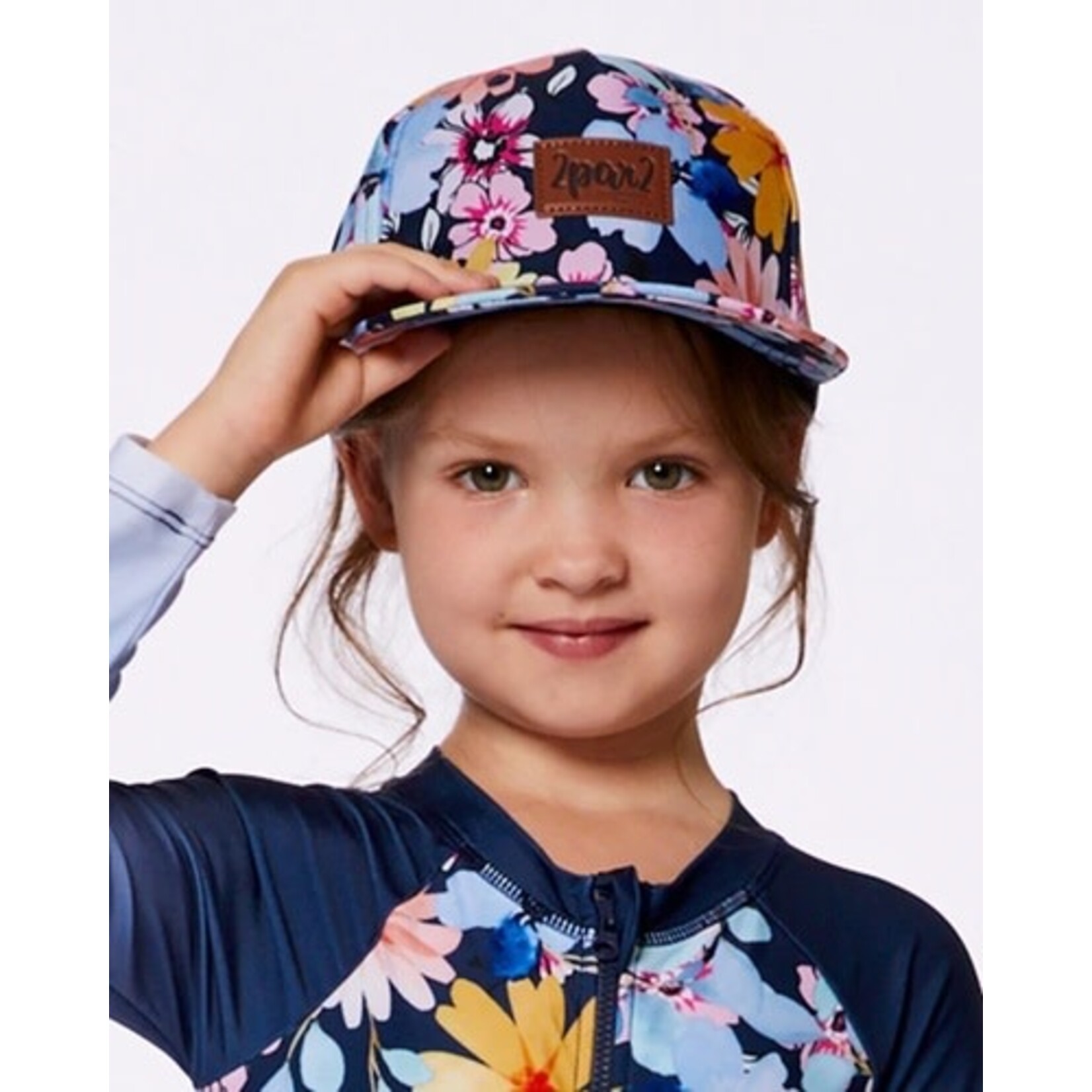 Deux par Deux DEUX PAR DEUX - Casquette bleu marine imprimée de fleurs jaunes et roses