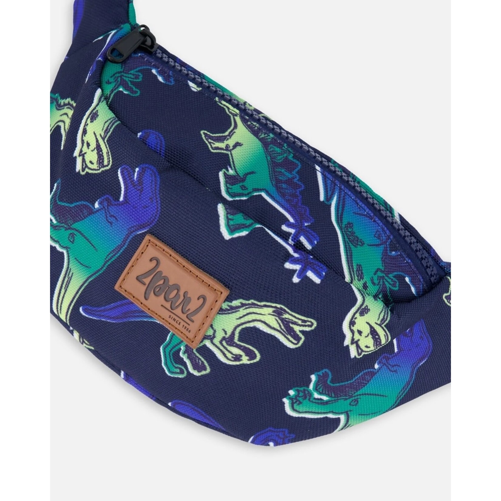 Deux par Deux DEUX PAR DEUX - Sac banane bleu marine avec imprimé de dinosaures bleu et vert