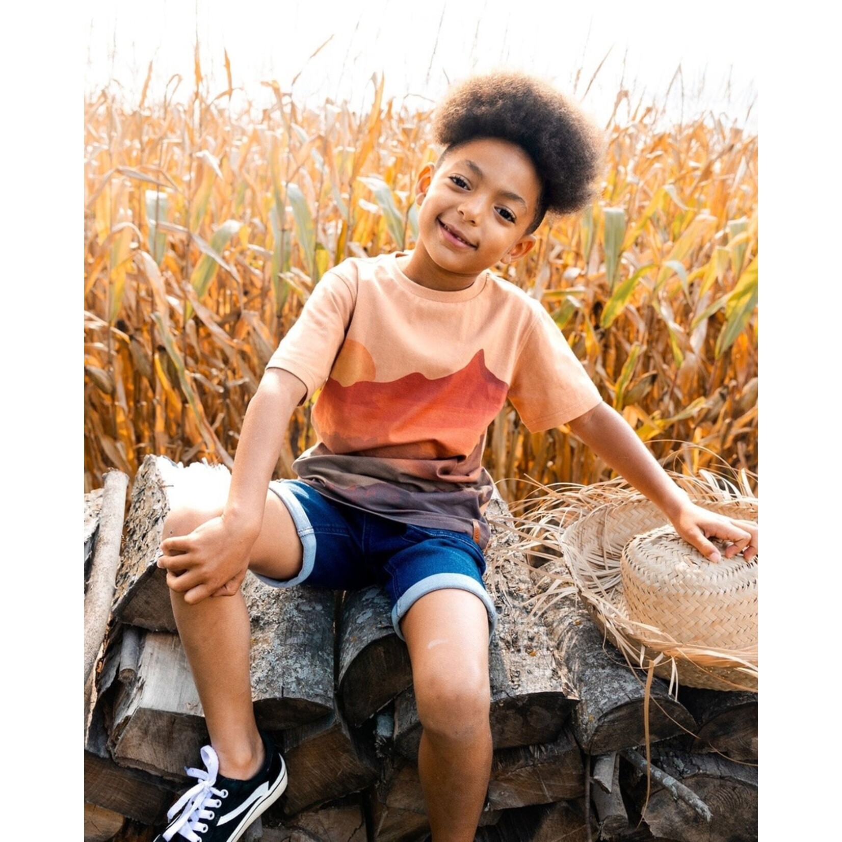 Deux par Deux DEUX PAR DEUX- T-shirt à manches courtes orange avec imprimé du coucher de soleil 'B.O.Y.S'