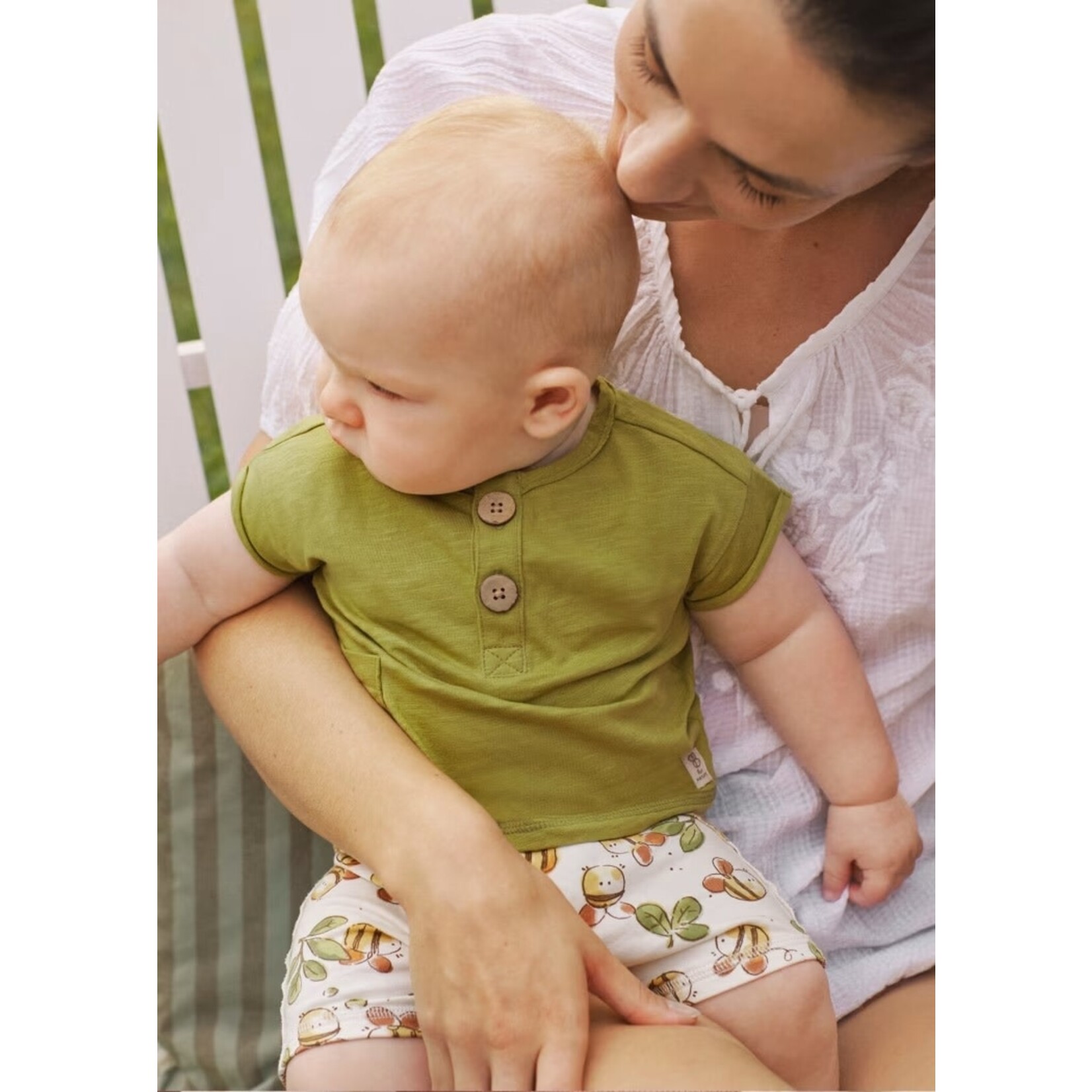 Mayoral  MAYORAL - Two-piece set - Olive green short-sleeved T-shirt and shorts with bee pattern