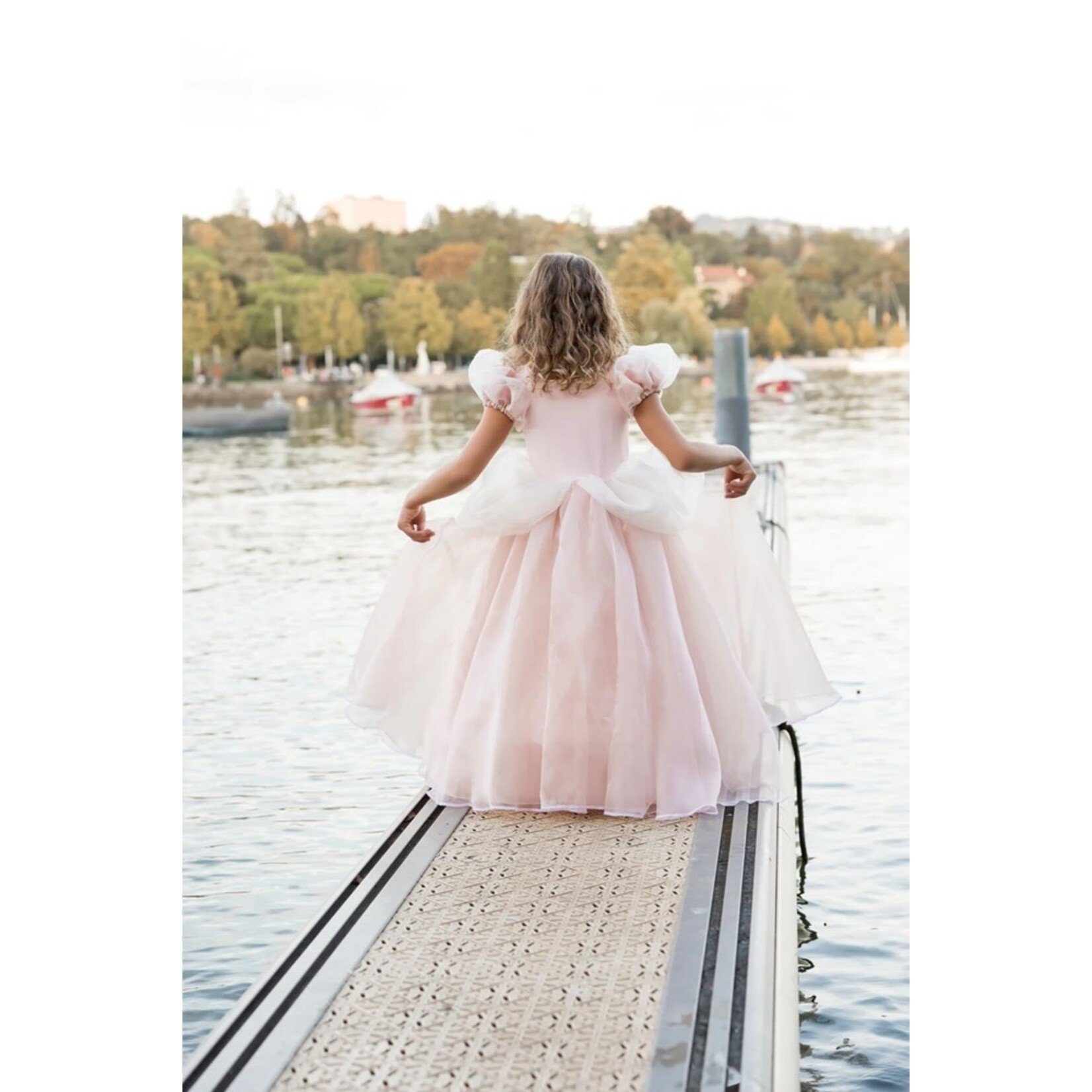 Great Pretenders GREAT PRETENDERS - Antique Princess Gown (single size 5-6 years)