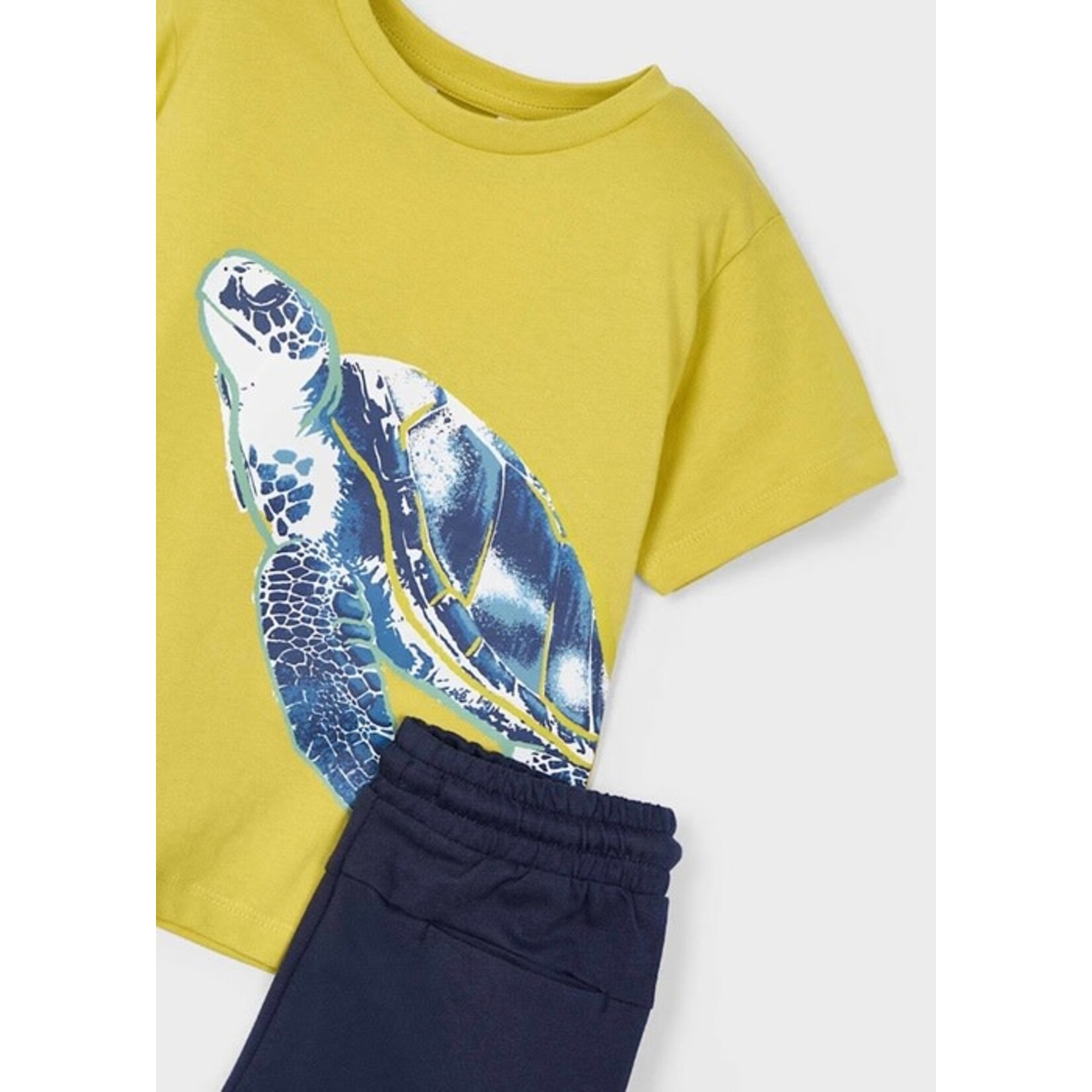 Mayoral MAYORAL - Two-piece set with a mustard yellow t-shirt with a turtle print and a navy blue short