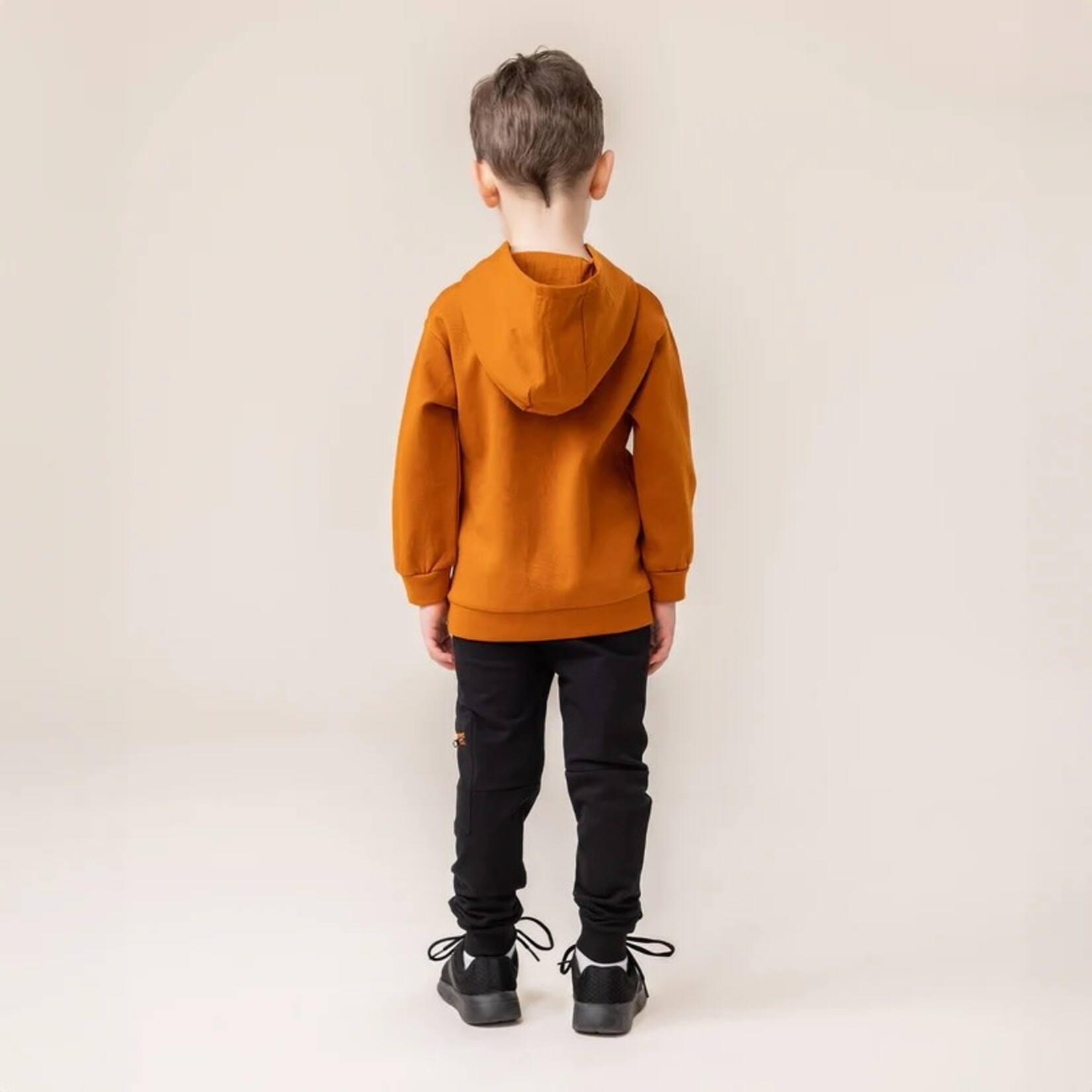 Nanö NANÖ - Pantalon de jogging noir avec poches et zip marron 'Sens unique'