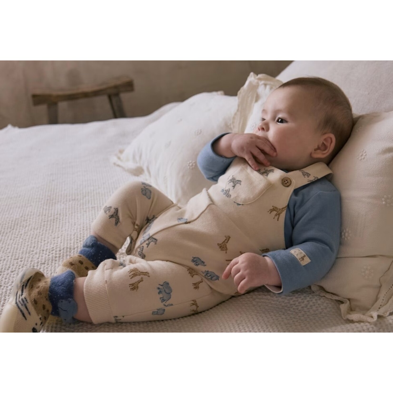 Mayoral MAYORAL - Ensemble salopette avec animaux de la savane et t-shirt bleu à manches longues