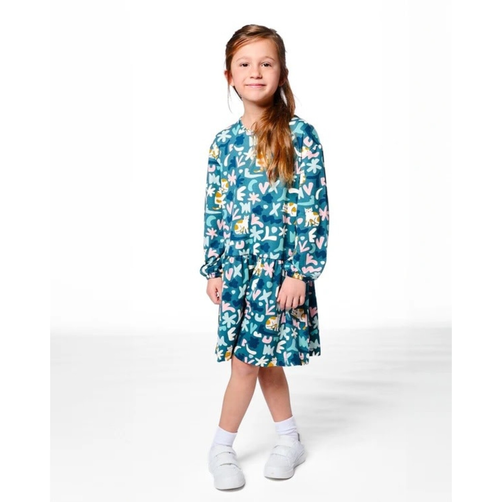 Deux par Deux DEUX PAR DEUX - Robe en jersey vert imprimé chats 'Retour à l'école'