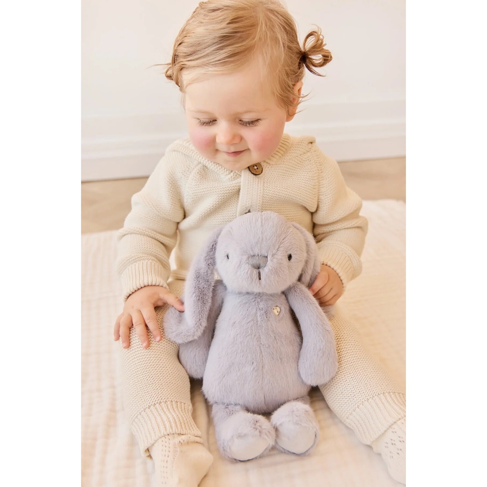 Veille sur toi VEILLE SUR TOI  - Peluche Snuggle Bunnies 'Pénélope le Lapin - Silver'