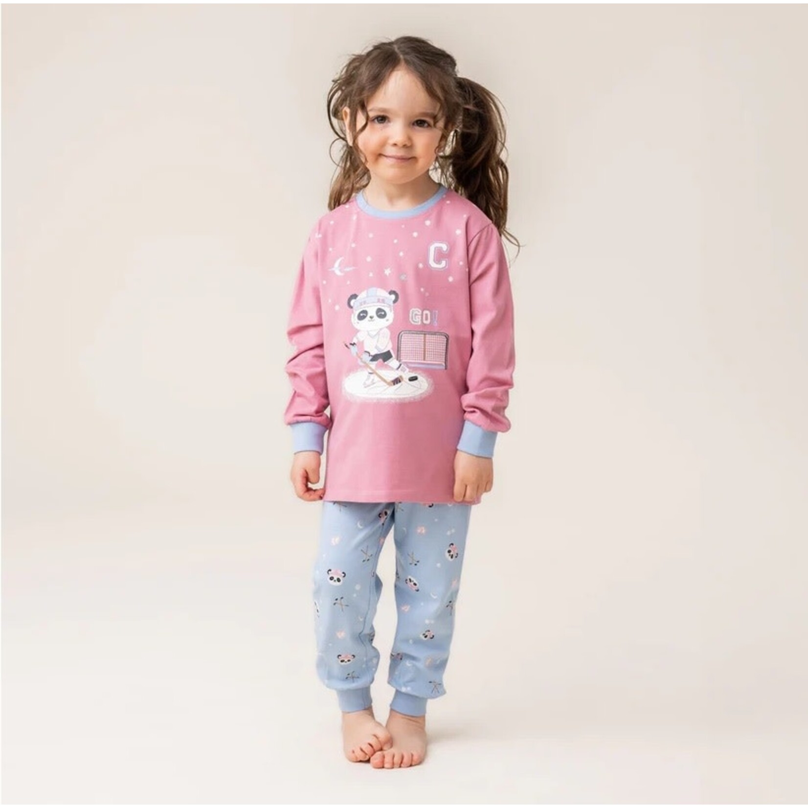 Nanö NANÖ - Pyjama Rose et bleu avec imprimé de panda qui fait du Hockey