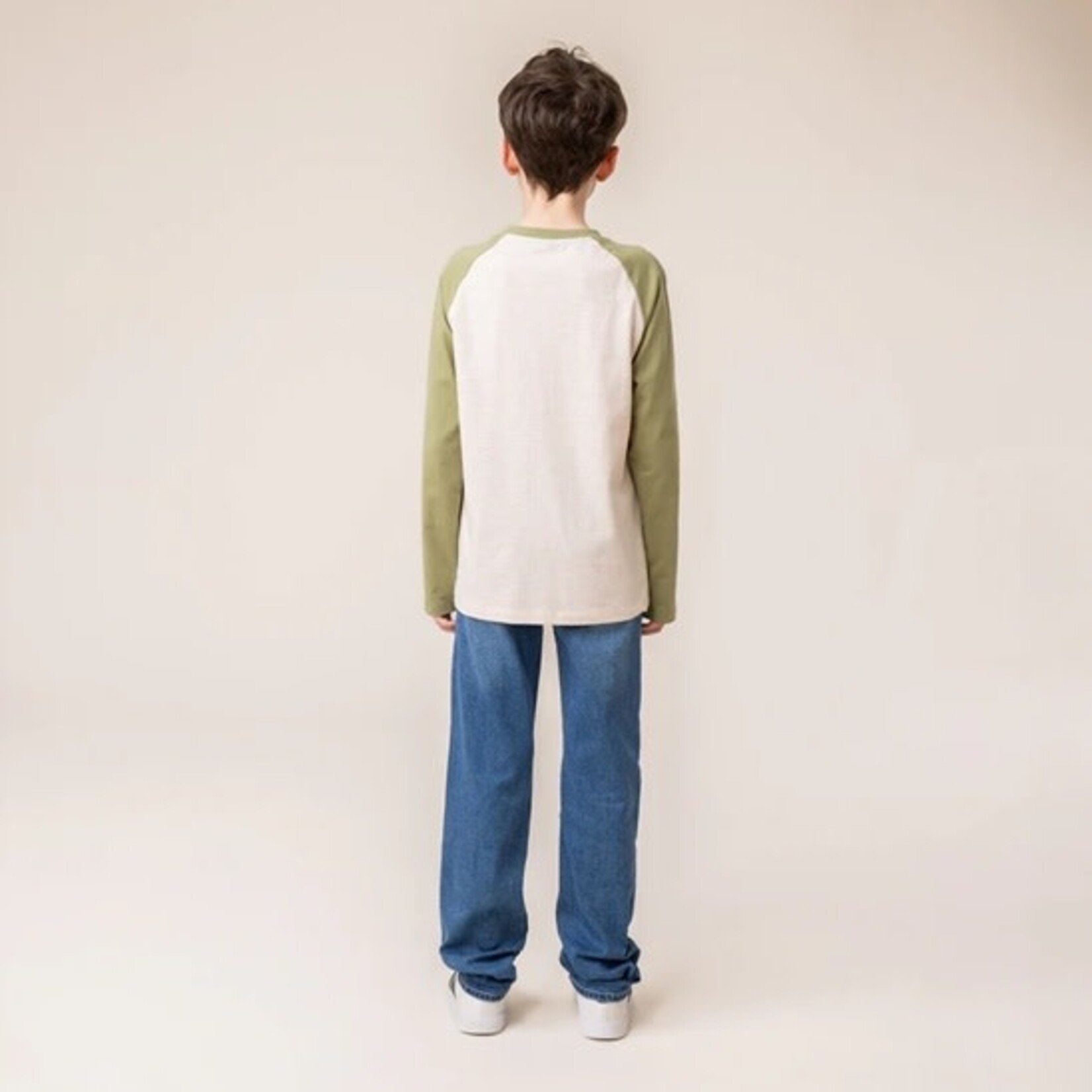 Nanö  NANÖ - Green and beige long-sleeved T-shirt with nature print 'Horticool'