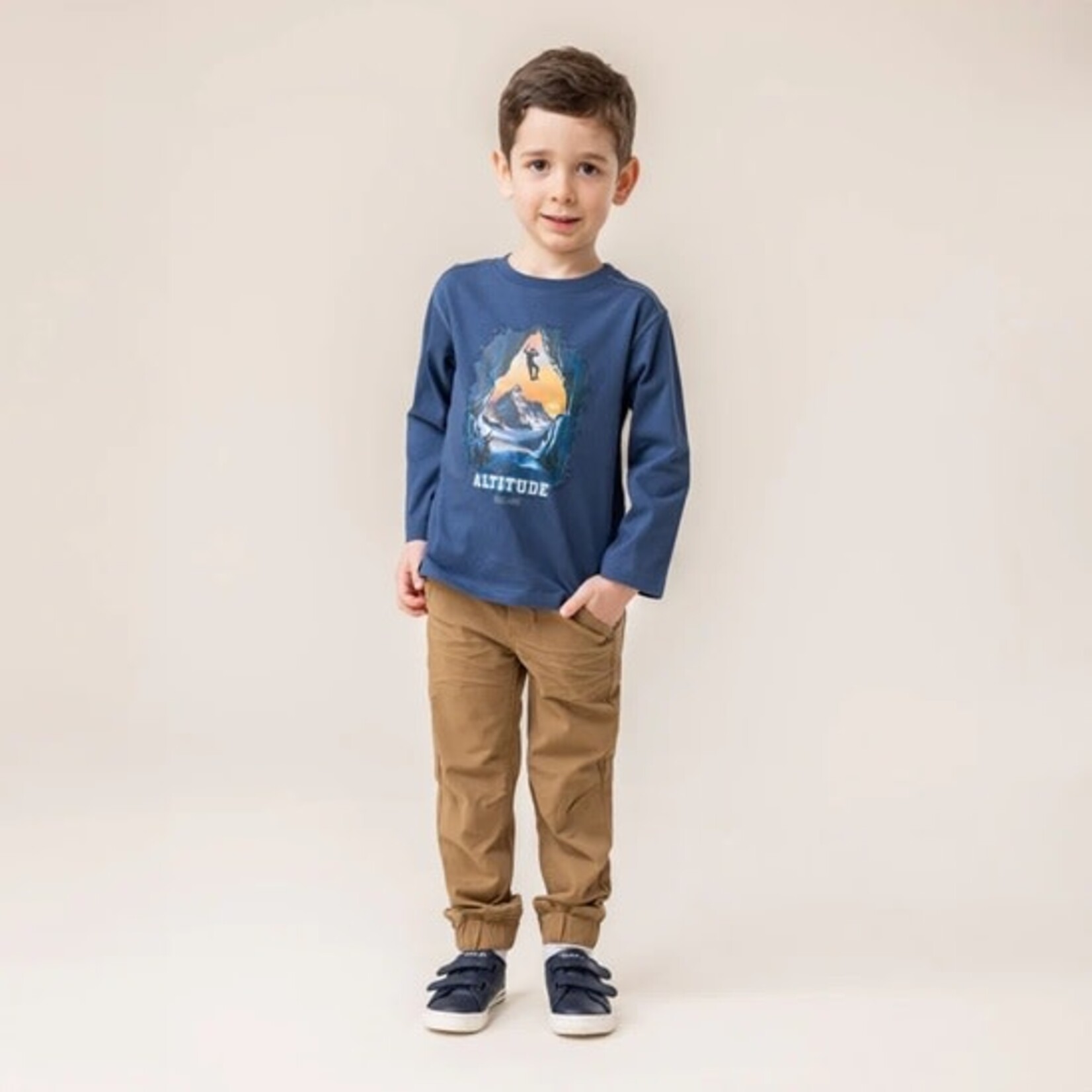 Nanö NANÖ - T-shirt manches longues bleu marine avec imprimé plein air  'Glacier'