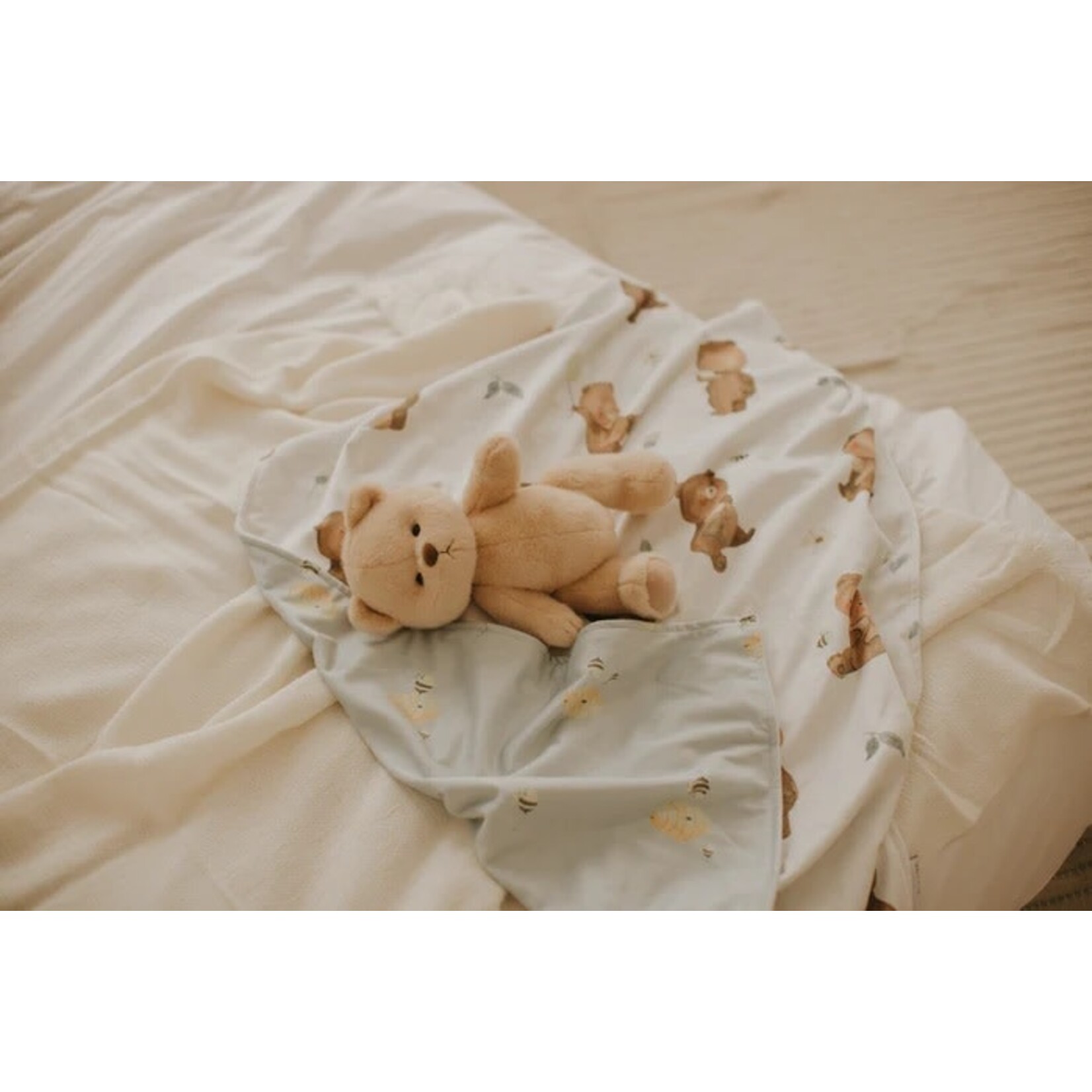 Veille sur toi VEILLE SUR TOI - Reversible Minky Mini Blanket - Little Bear