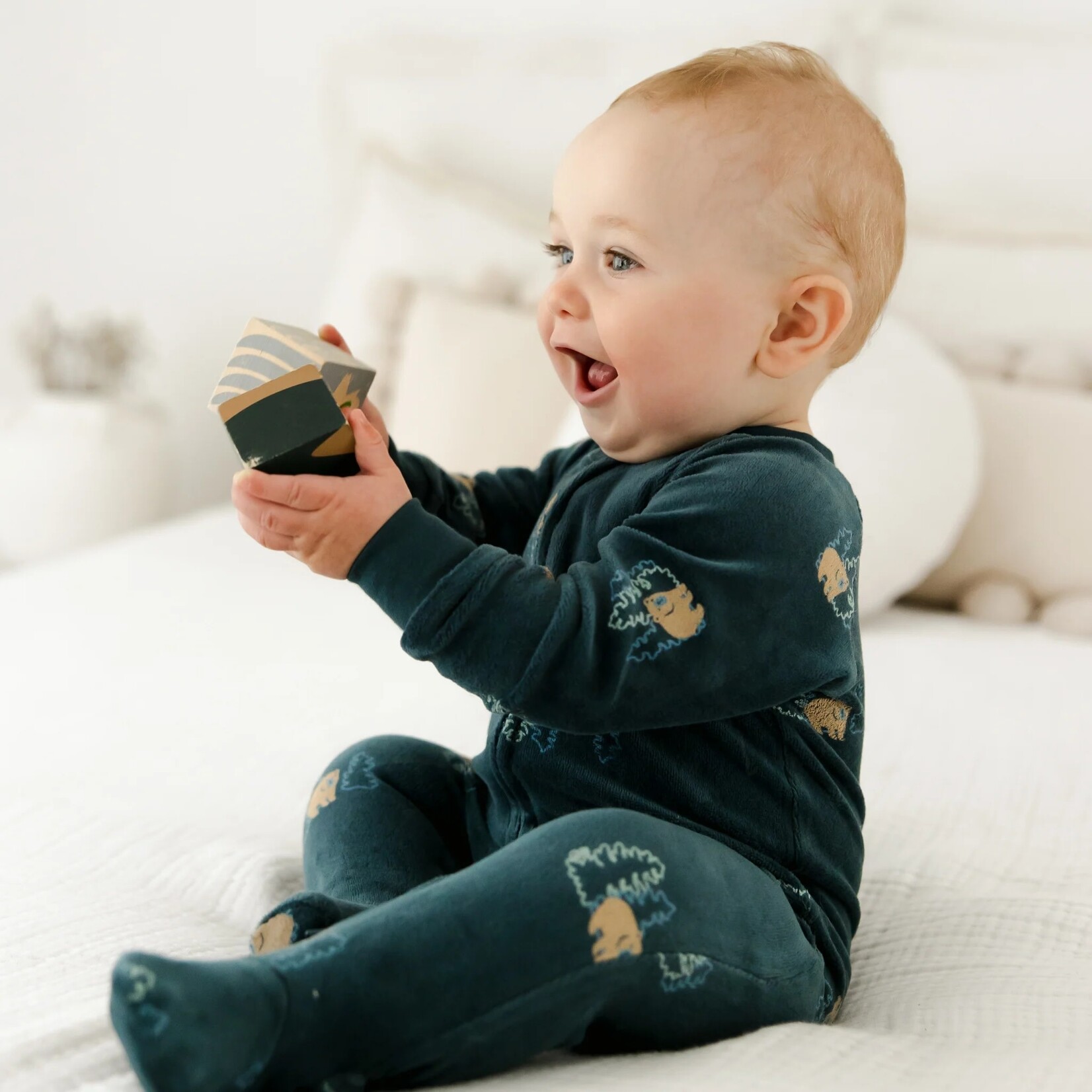 Nanö PERLIMPINPIN - Pyjama pour bébé en velours «Ours»