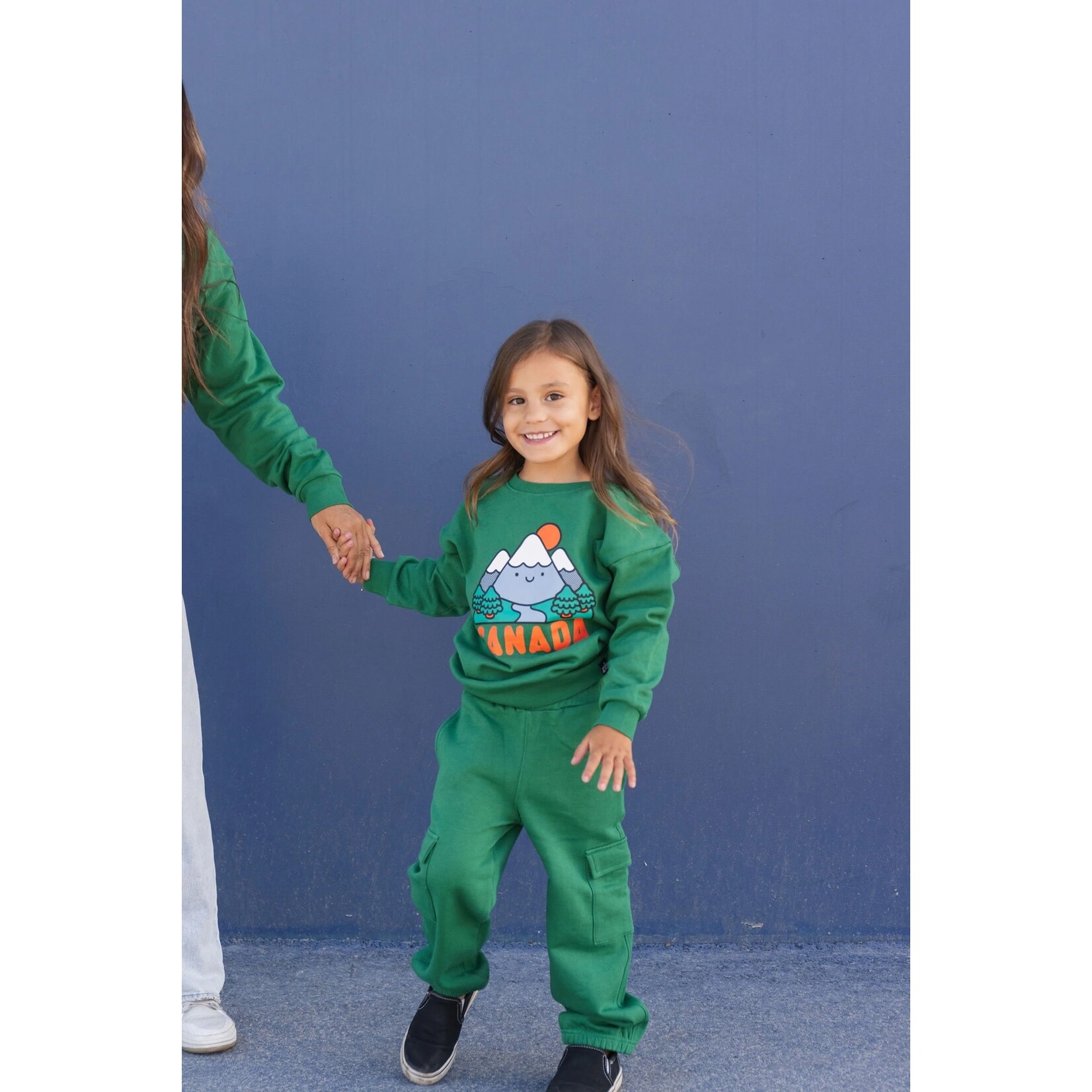 Whistle & Flute WHISTLE AND FLUTE - Kawaii Mountains CANADA Sweatshirt - Forest