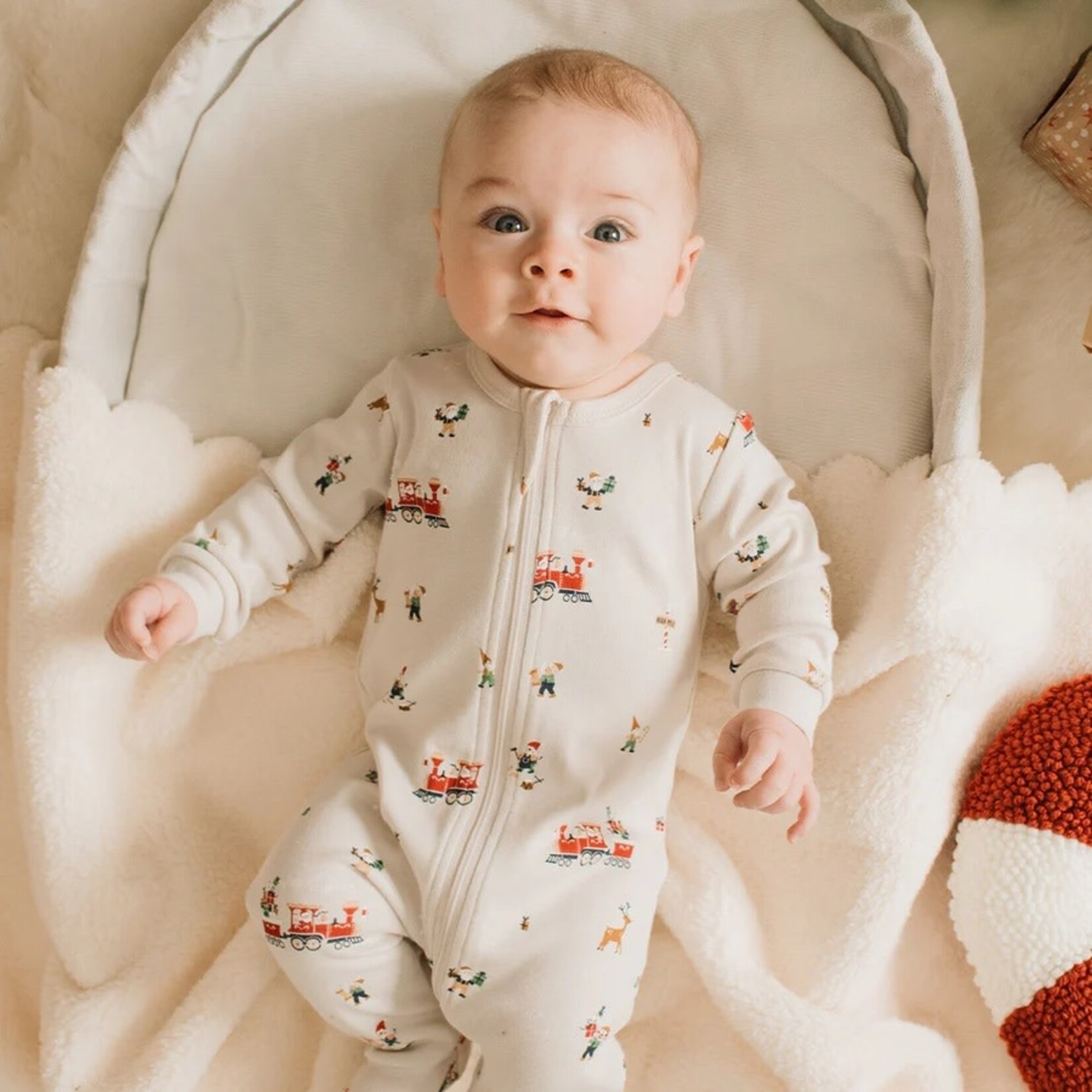 Petit Lem PETIT LEM - Pyjama de bébé crème imprimé atelier du Père Noël