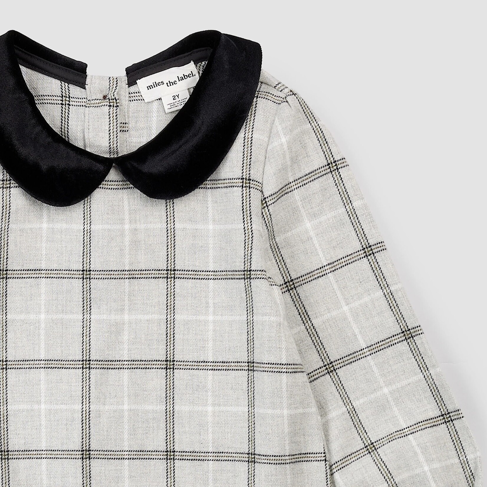 Miles the label MILES THE LABEL - Grey plaid flannel dress with a black velvet collar
