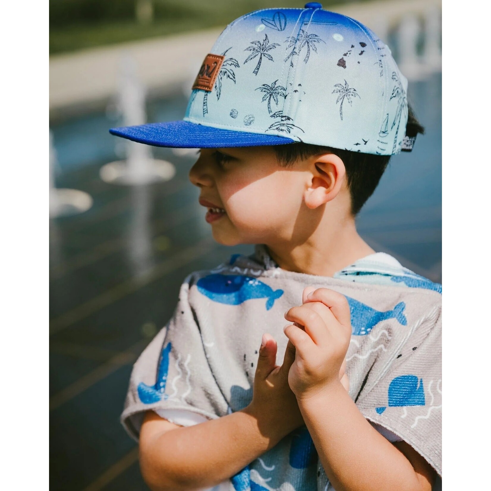 Deux par Deux DEUX PAR DEUX - Blue Gradient Cap with Beach Print