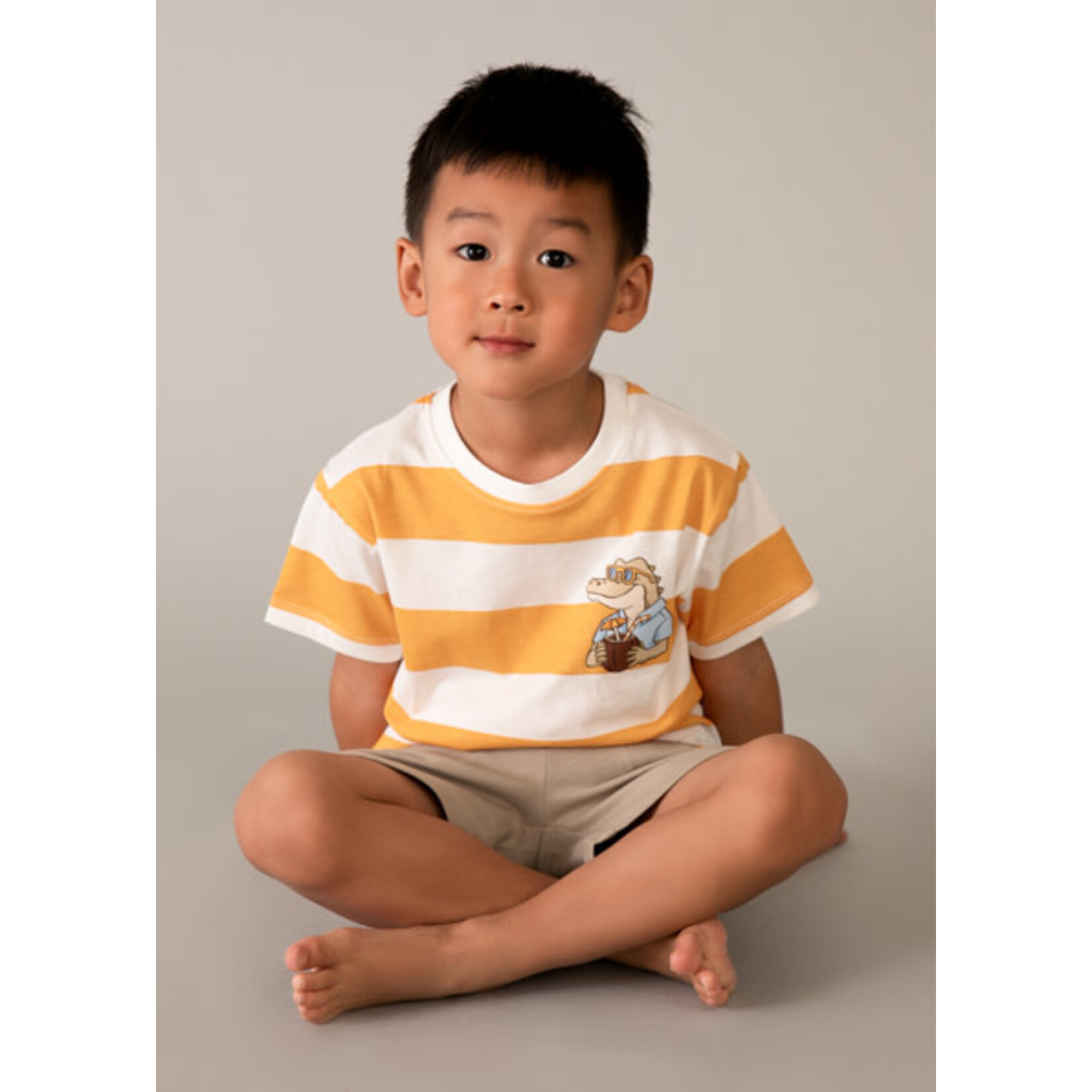 Mayoral  MAYORAL - 2-piece set - White and peach striped T-shirt with crocodile print and beige shorts