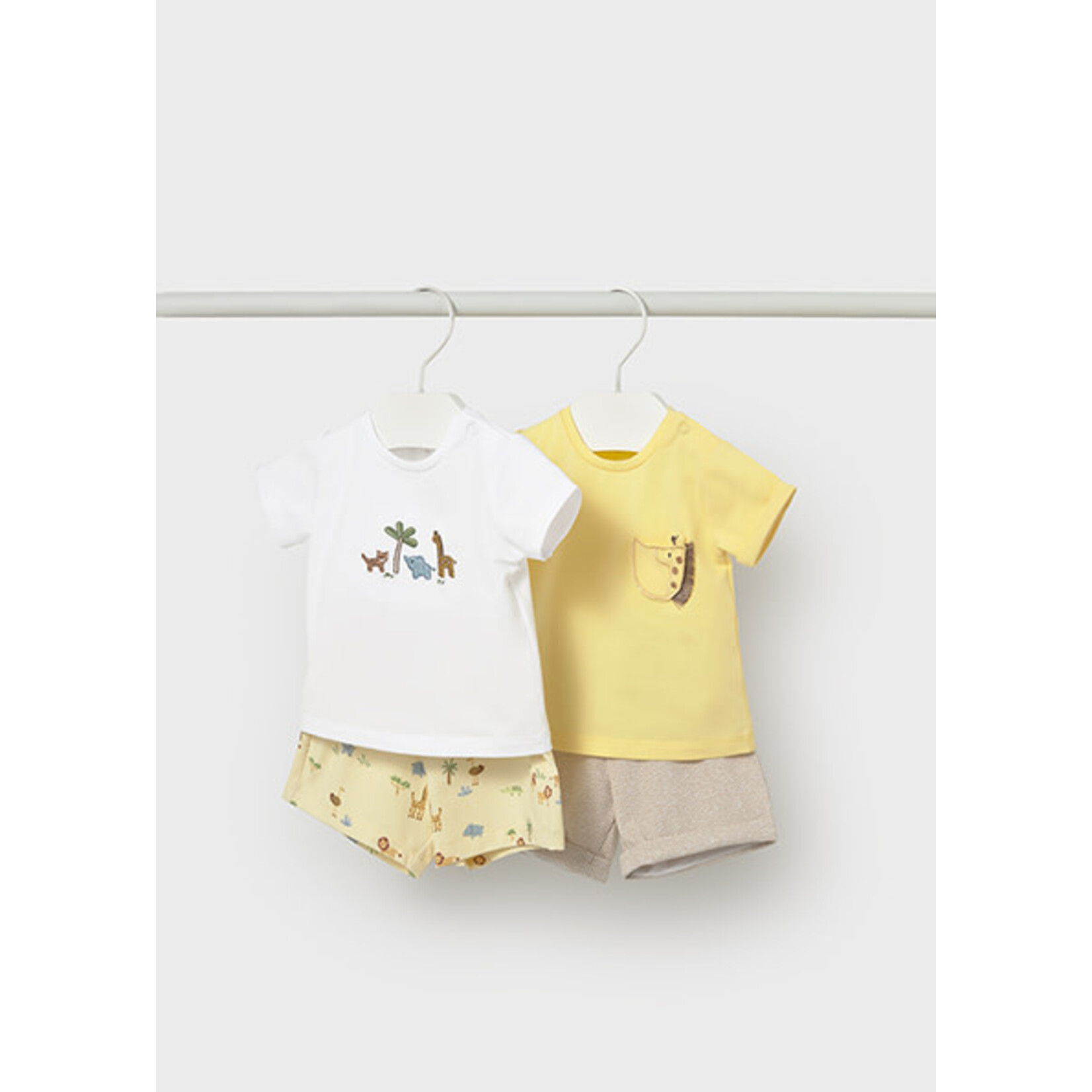 Mayoral MAYORAL - 2-piece set - White T-shirt with animal embroidery and yellow shorts with animal print