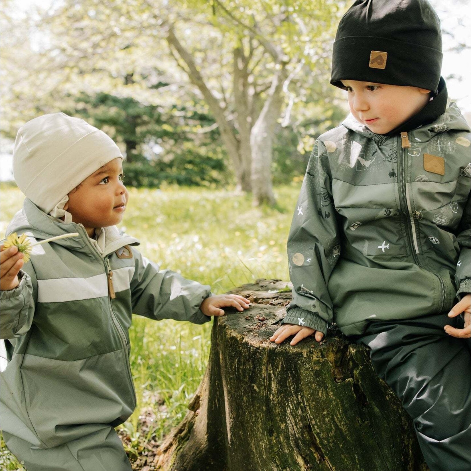 Perlimpinpin PERLIMPINPIN - Ensemble une pièce d'extérieur pour bébé mi-saison - Aspen, sable & armée