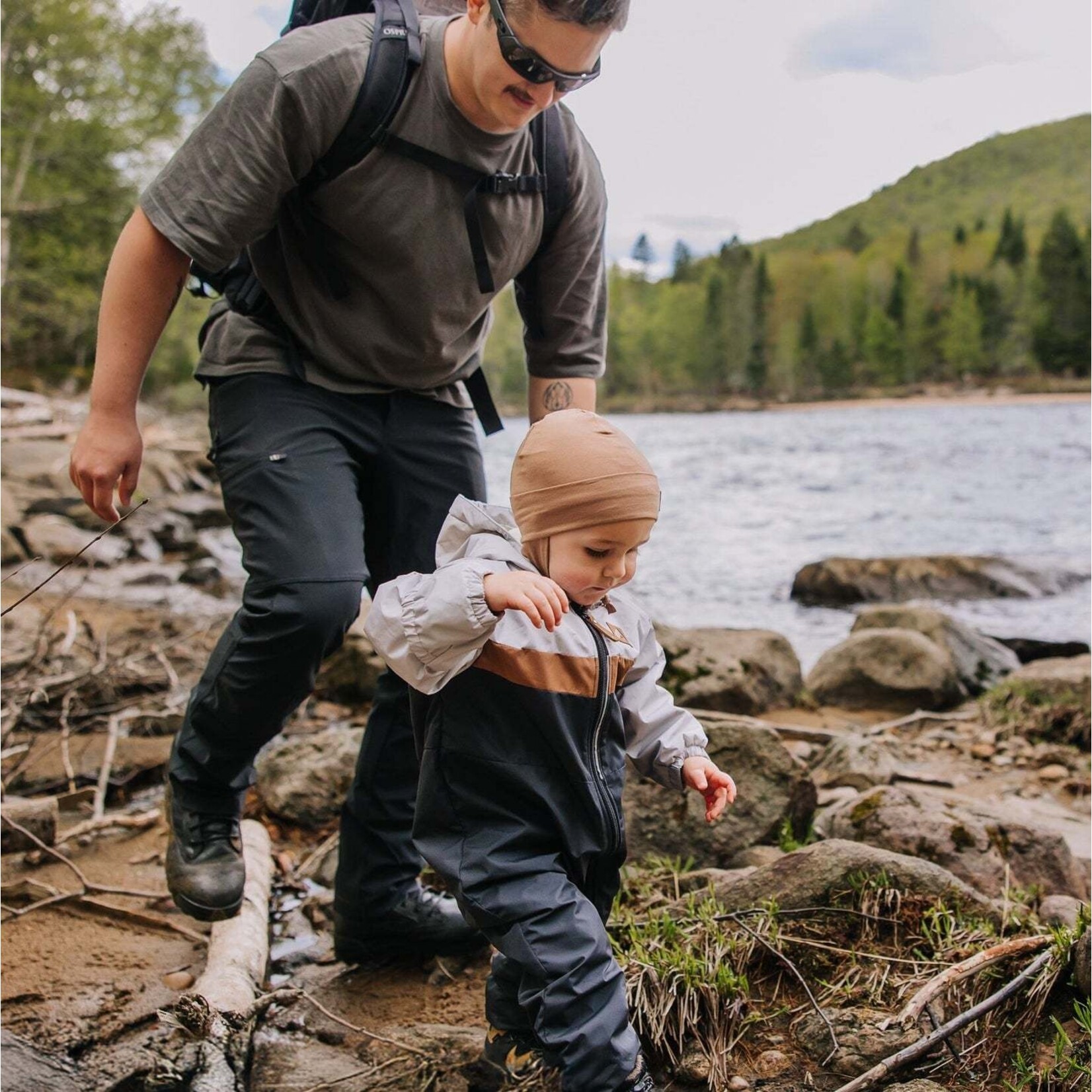 Perlimpinpin PERLIMPINPIN - Mid-season baby outdoor one-piece set - Sand, toffee & black
