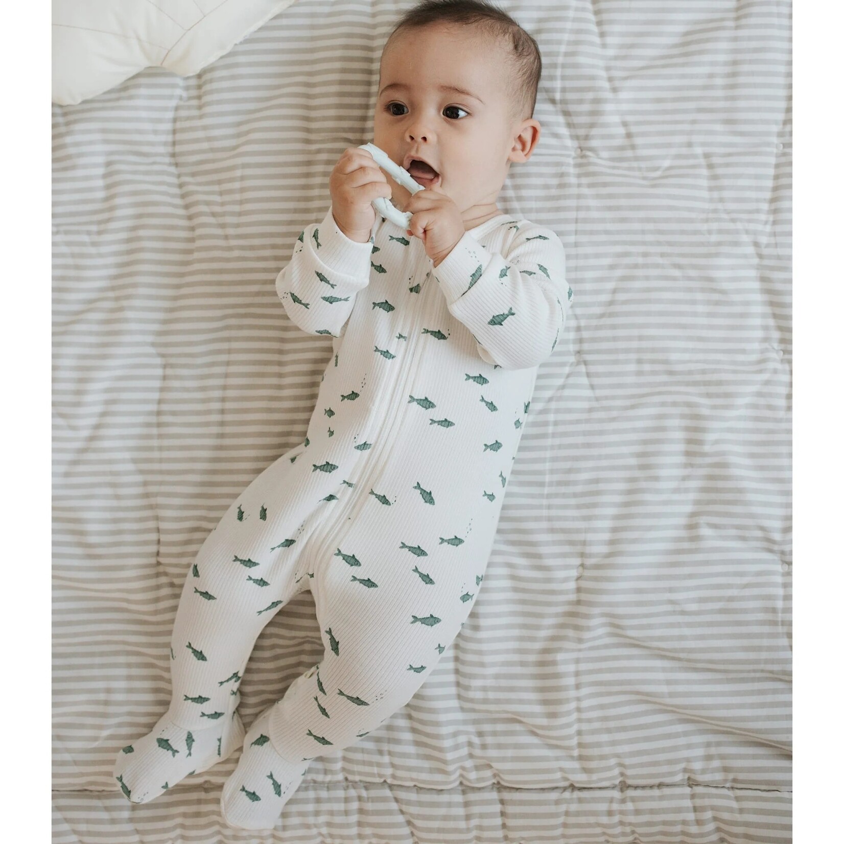 Petit Lem PETIT LEM - Pyjama de bébé blanc côtelé imprimé de poissons