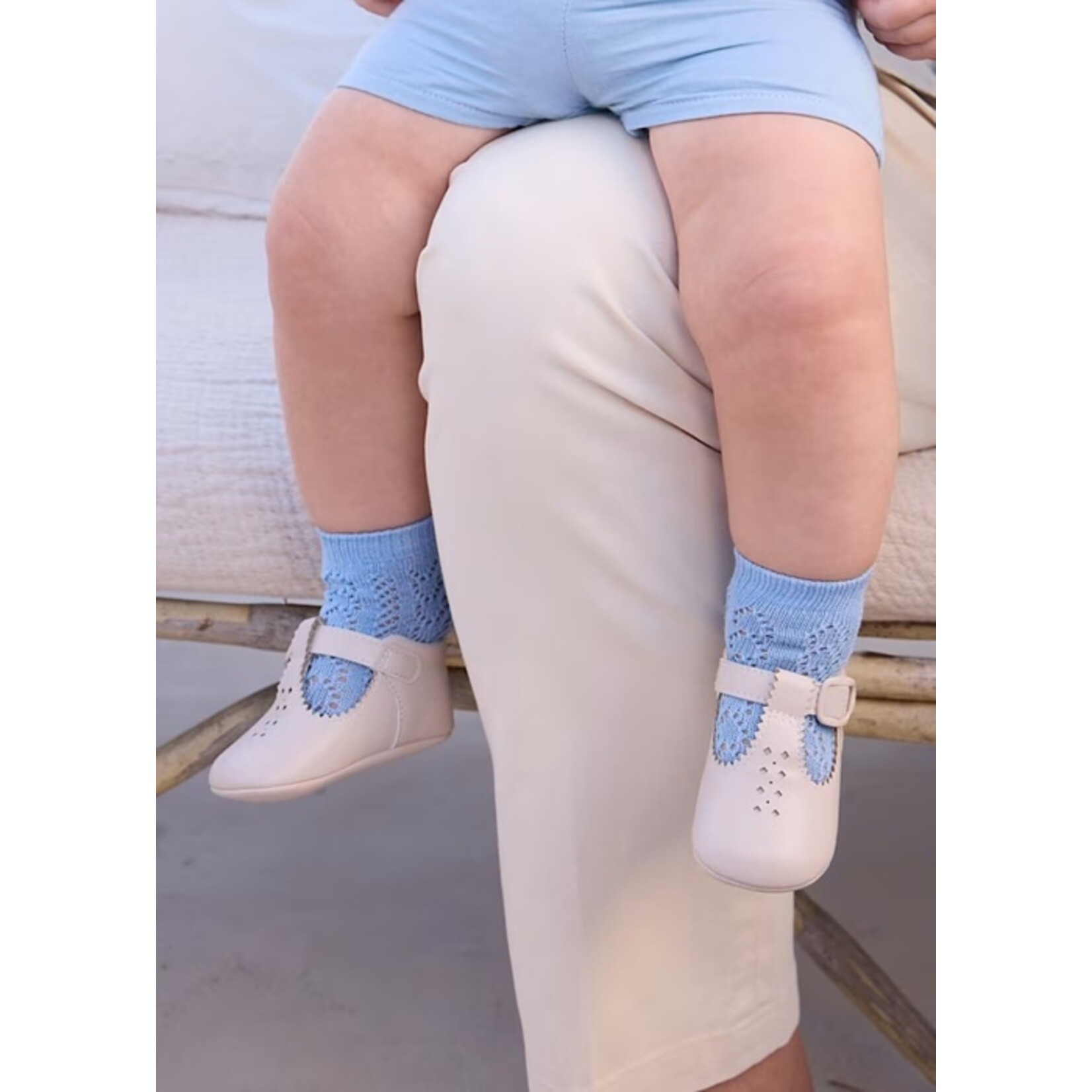 Mayoral MAYORAL - Chaussons ajourés beige pour nouveaux-nés