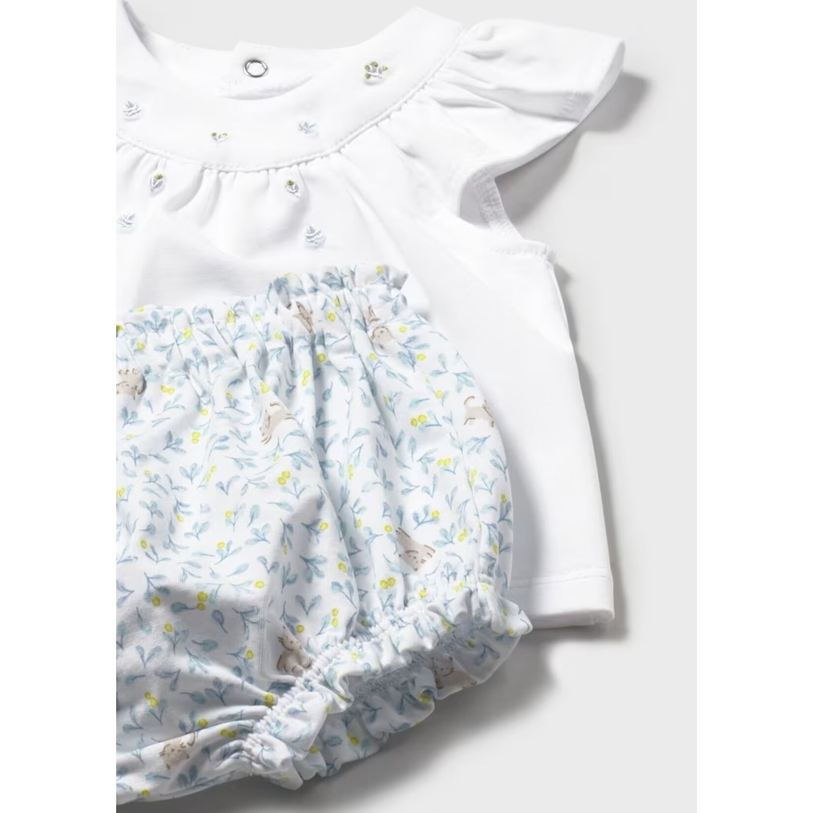 Mayoral MAYORAL - 2-piece set with floral embroidered top and leaf print shorts