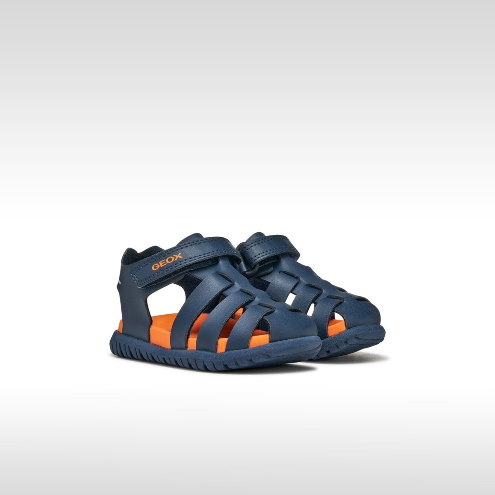 Geox GEOX - Closed-toe sandals for little ones 'B Sandal Fusbetto - navy/orange