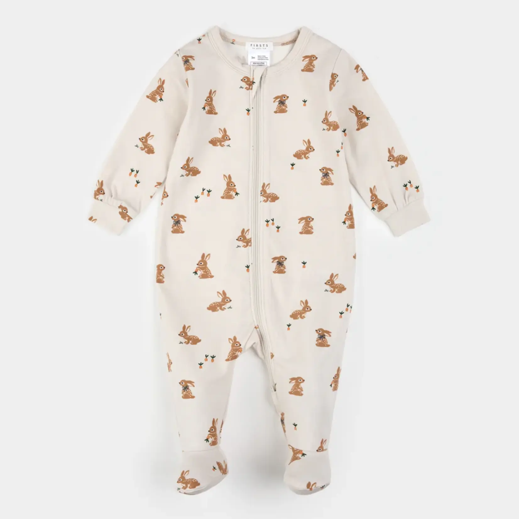 Petit Lem PETIT LEM - Pyjama de bébé beige pâle avec imprimé de lapins et de carottes