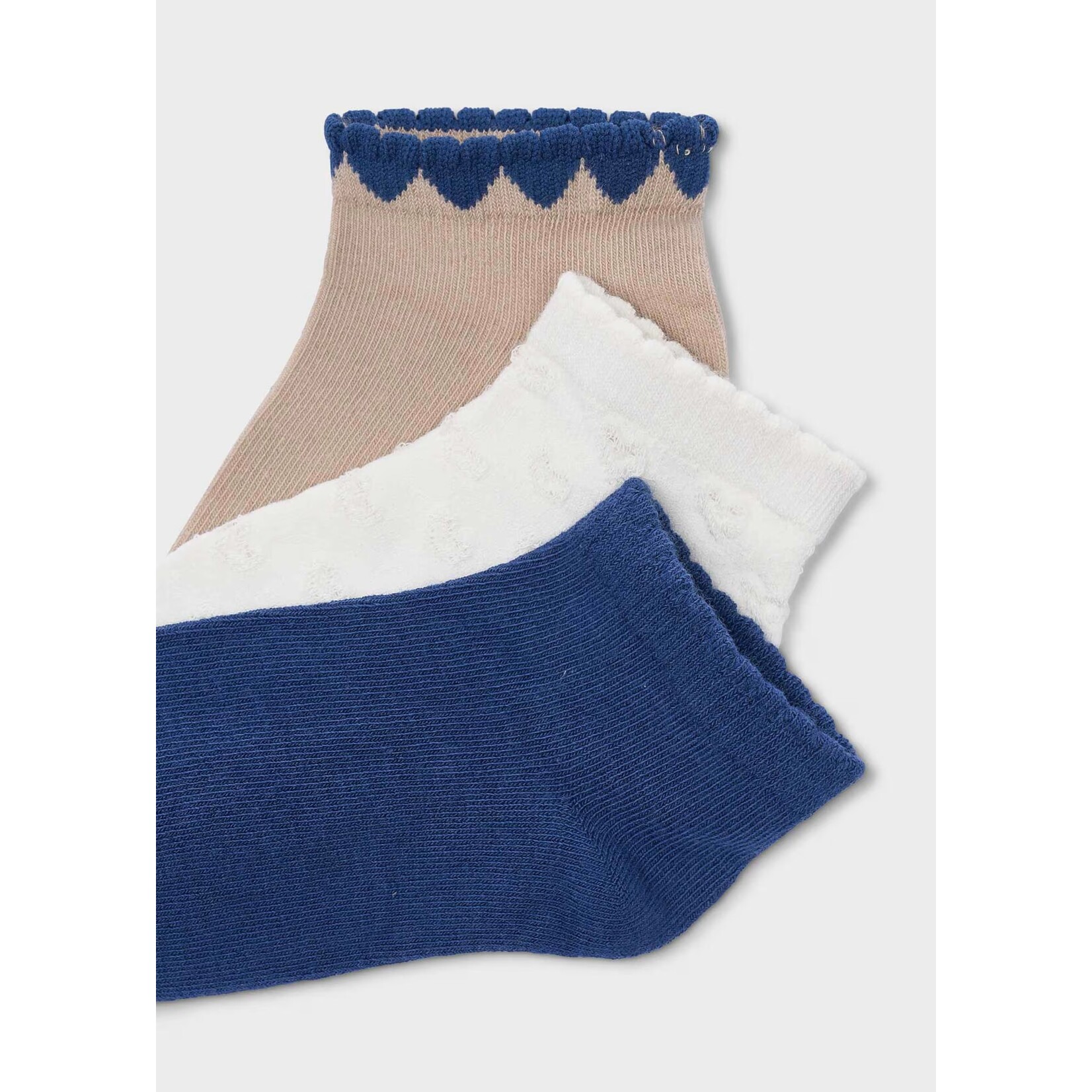 Mayoral MAYORAL - Lot de 3 paires de chaussettes Blanc-Bleu-Brun avec motif de coeurs 'Porcelaine'