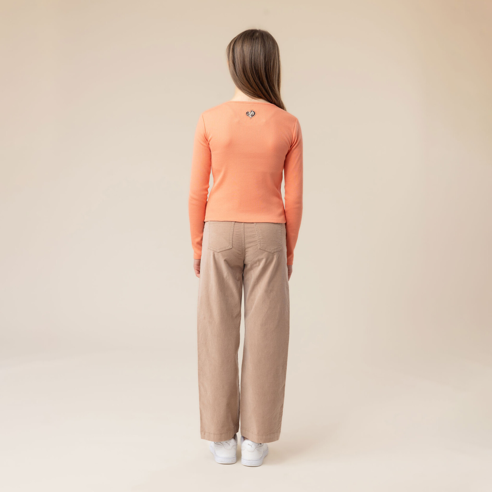 Nanö NANÖ - T-shirt corail côtelé à manches longues avec effet au col et broderie 'Au Galop!'