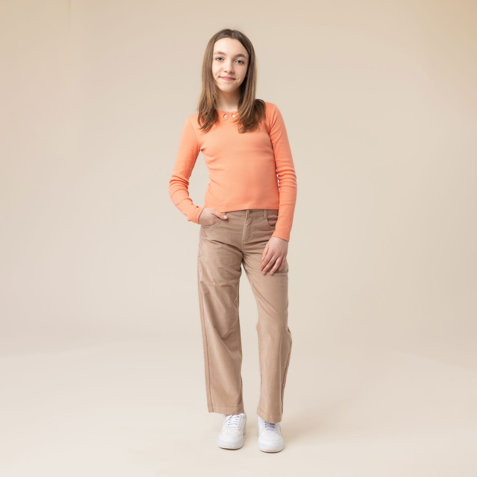 Nanö NANÖ - T-shirt corail côtelé à manches longues avec effet au col et broderie 'Au Galop!'
