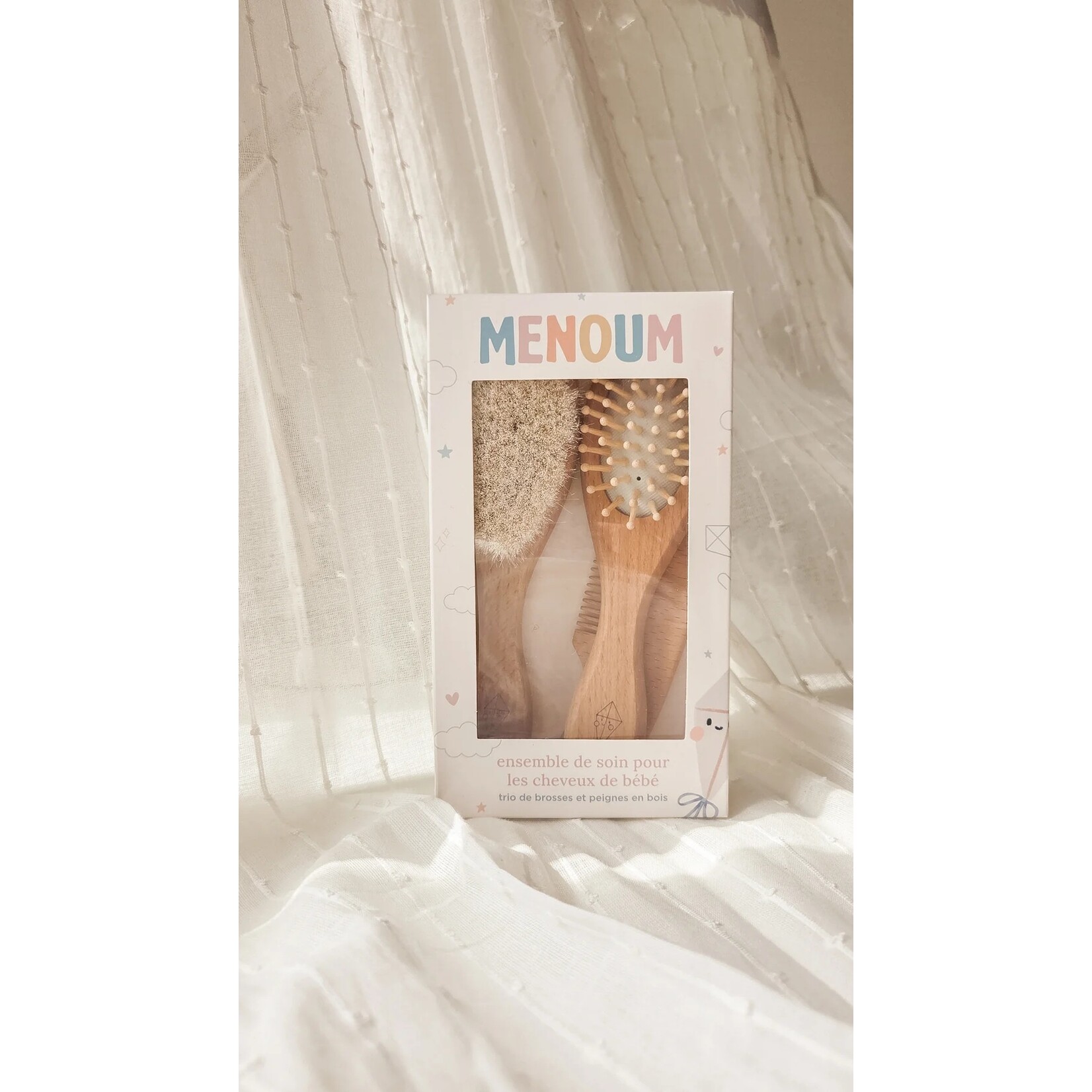 Menoum Menoum Menoum Menoum - Baby wooden hairbrush and comb trio set