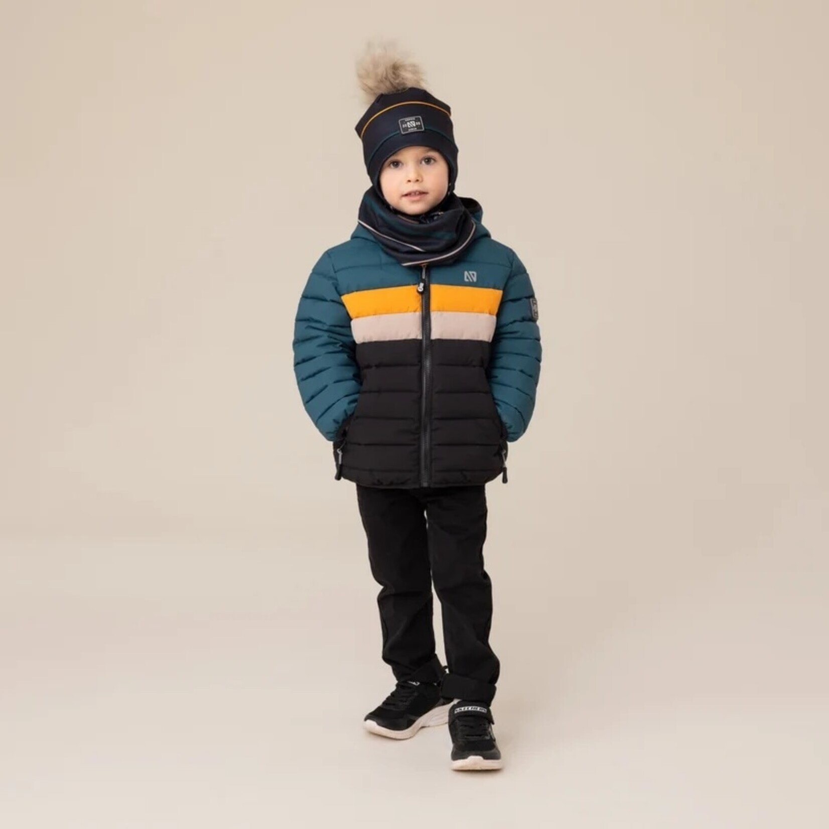 Nanö NANÖ - Manteau d'automne matelassé noir et à rayures vert forêt, orange et beige