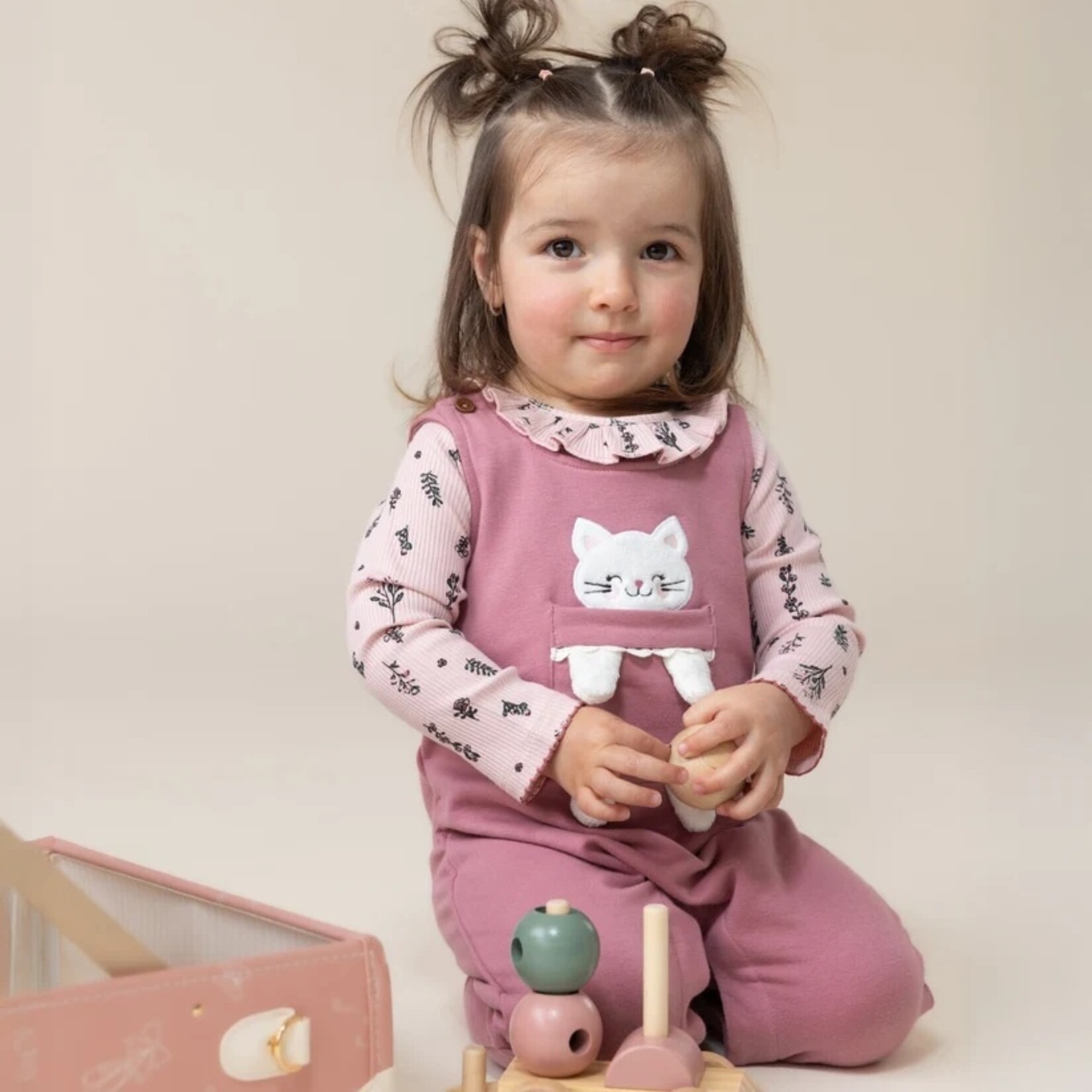 Nanö NANÖ - Ensemble 2 morceaux - Salopette en coton ouaté uni avec chat en 3D et cache-couche en jersey côtelé 'Il était une fois'