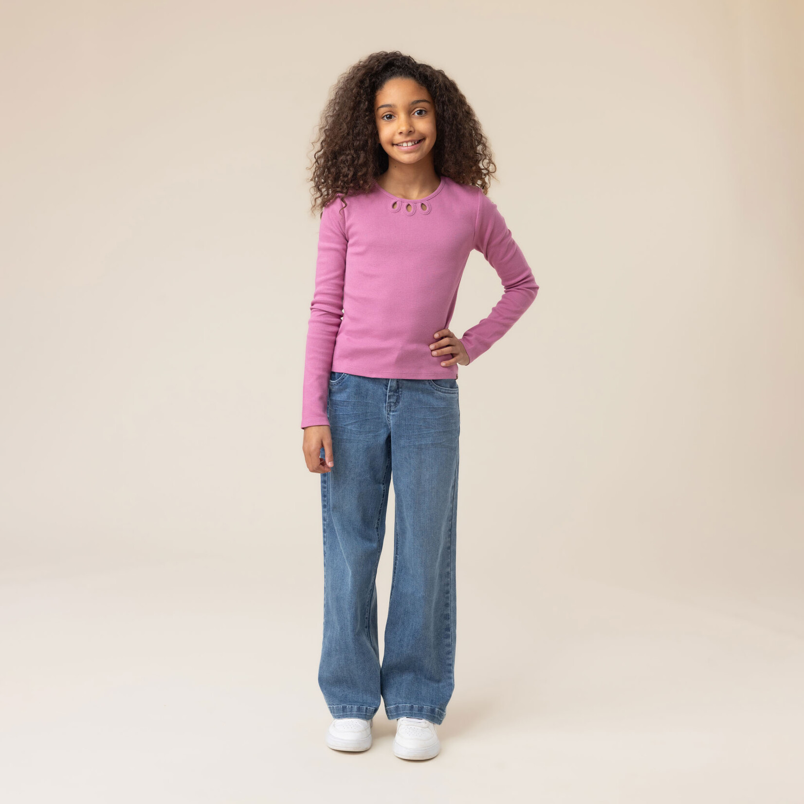 Nanö NANÖ -Mauve ribbed long-sleeve T-shirt with embroidered cutout at the neckline 'Douceur D'hiver'