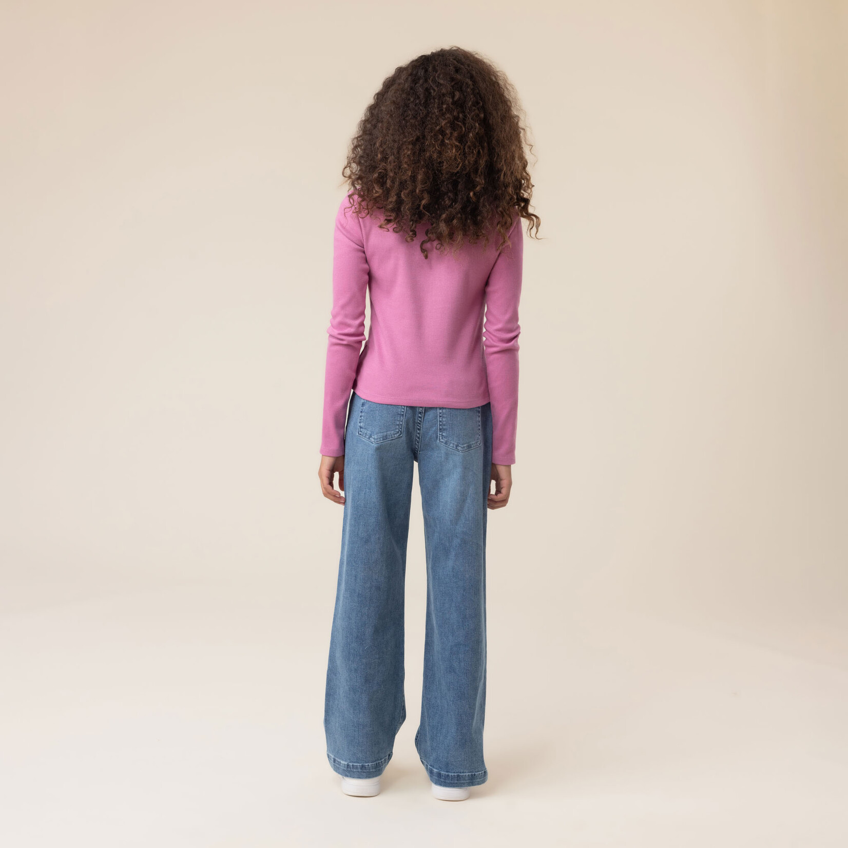 Nanö NANÖ -Mauve ribbed long-sleeve T-shirt with embroidered cutout at the neckline 'Douceur D'hiver'