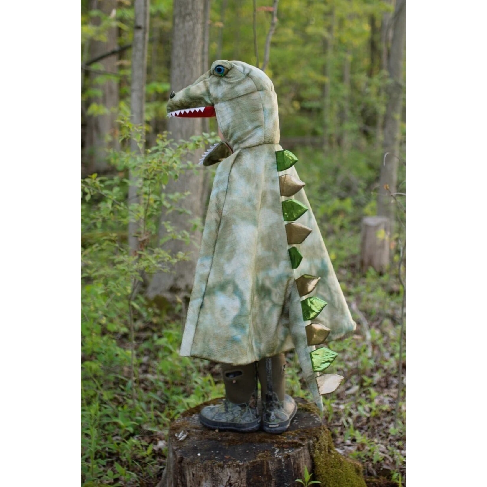 Great Pretenders GREAT PRETENDERS - "T-Rex Grandasaurus" dinosaur cape with claws (ages 4–6)