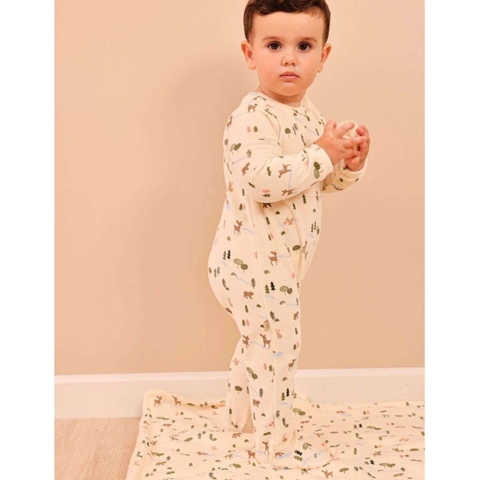 Boboli BOBOLI - Warm velour pyjamas with a forest print.