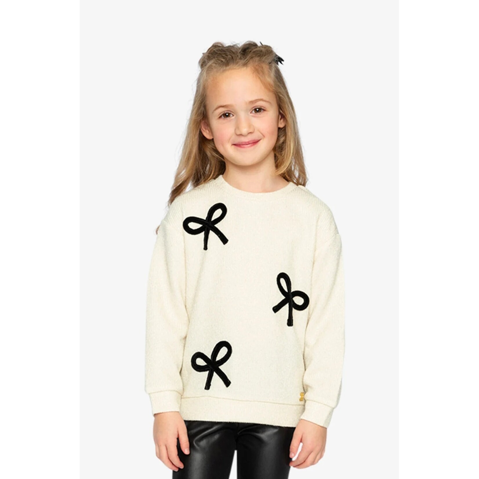 Deux par Deux DEUX PAR DEUX - Chandail scintillant beige avec noeuds noirs 'Occasions Chic'