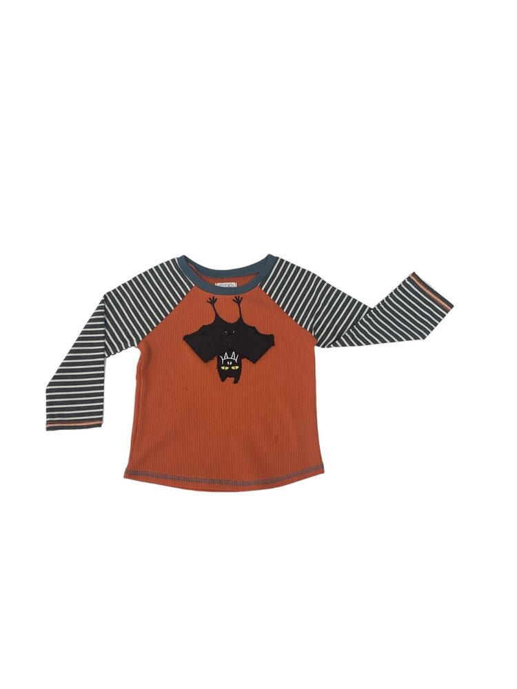 MudPie Orange Bat Halloween Tee