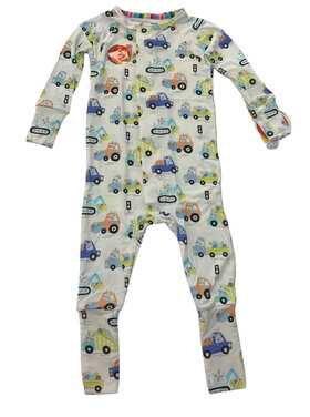 Magnetic Me Delivered w/ Hare Coverall