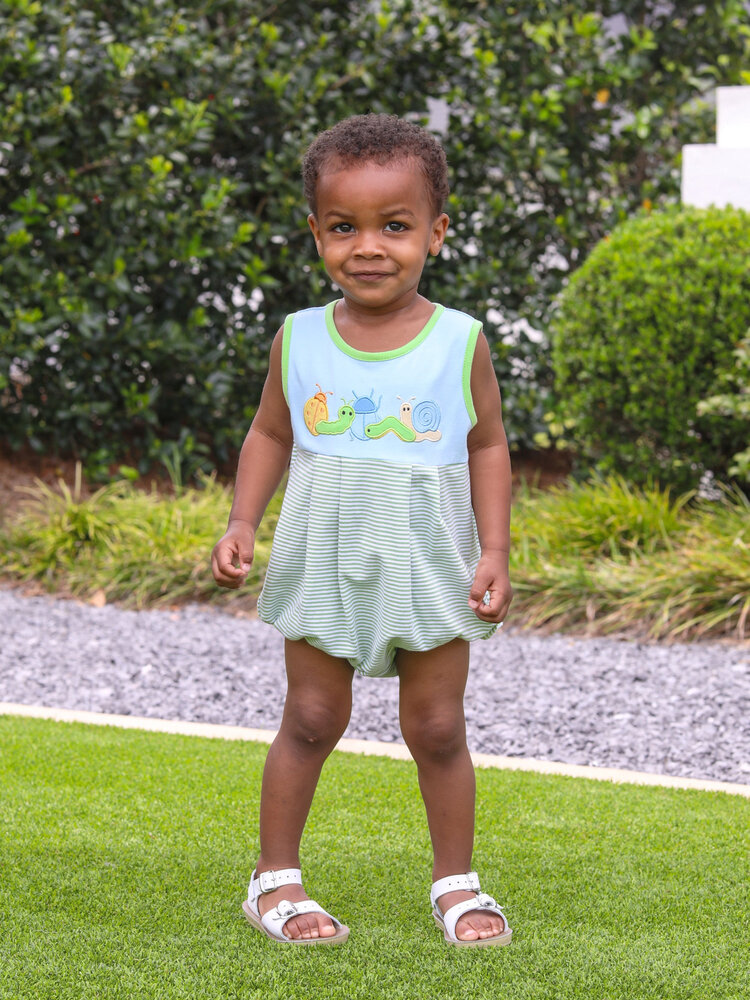 Trotter Street Bugging Around Bubble