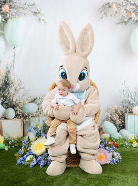 Last Chance Easter Bunny Photo