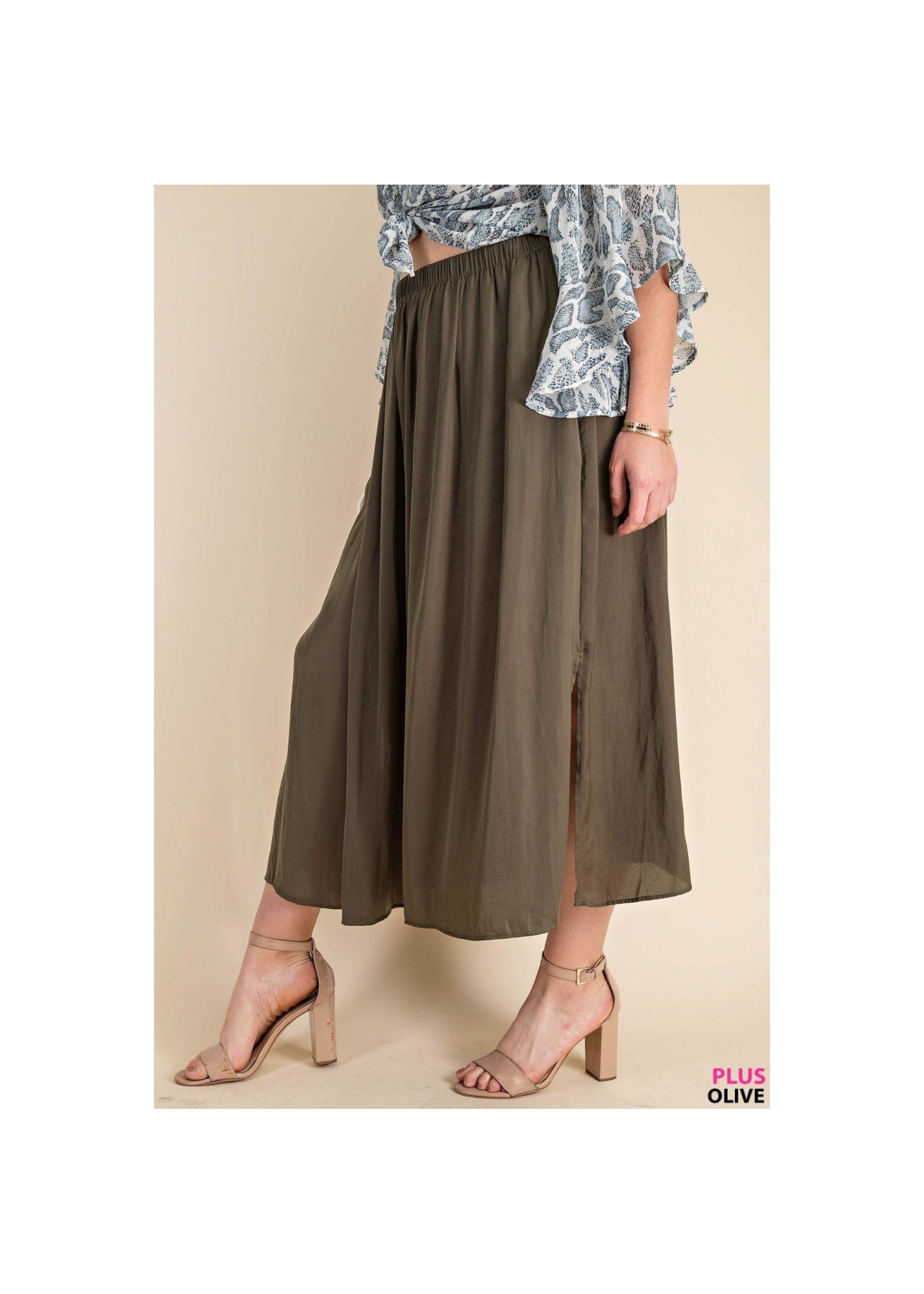 Olive and Leaf Deep Side Slit A-Line Skirt w/ Pockets