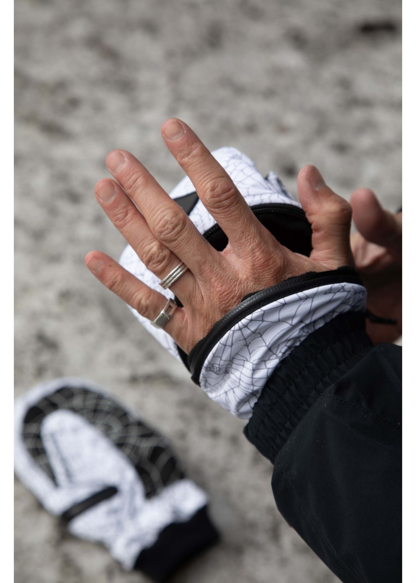 DeathGrip Glove Co. GHOUL MITT WEB