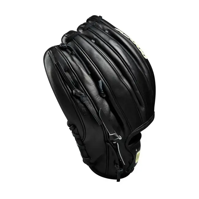 Wilson A2000 1975 Black 11.75" Reg