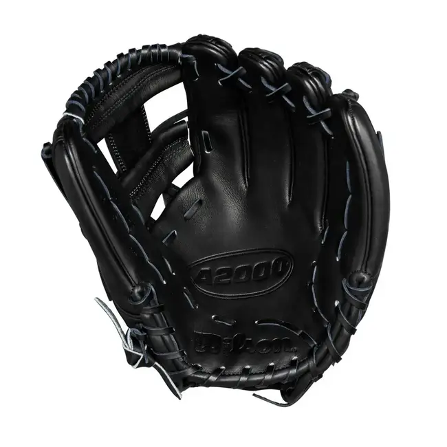Wilson A2000 1975 Black 11.75" Reg