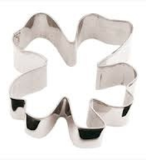 Paderno Cookie Cutter, Shamrock Shaped,  3-1/8"