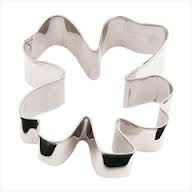 Paderno Cookie Cutter, Shamrock Shaped,  3-1/8"