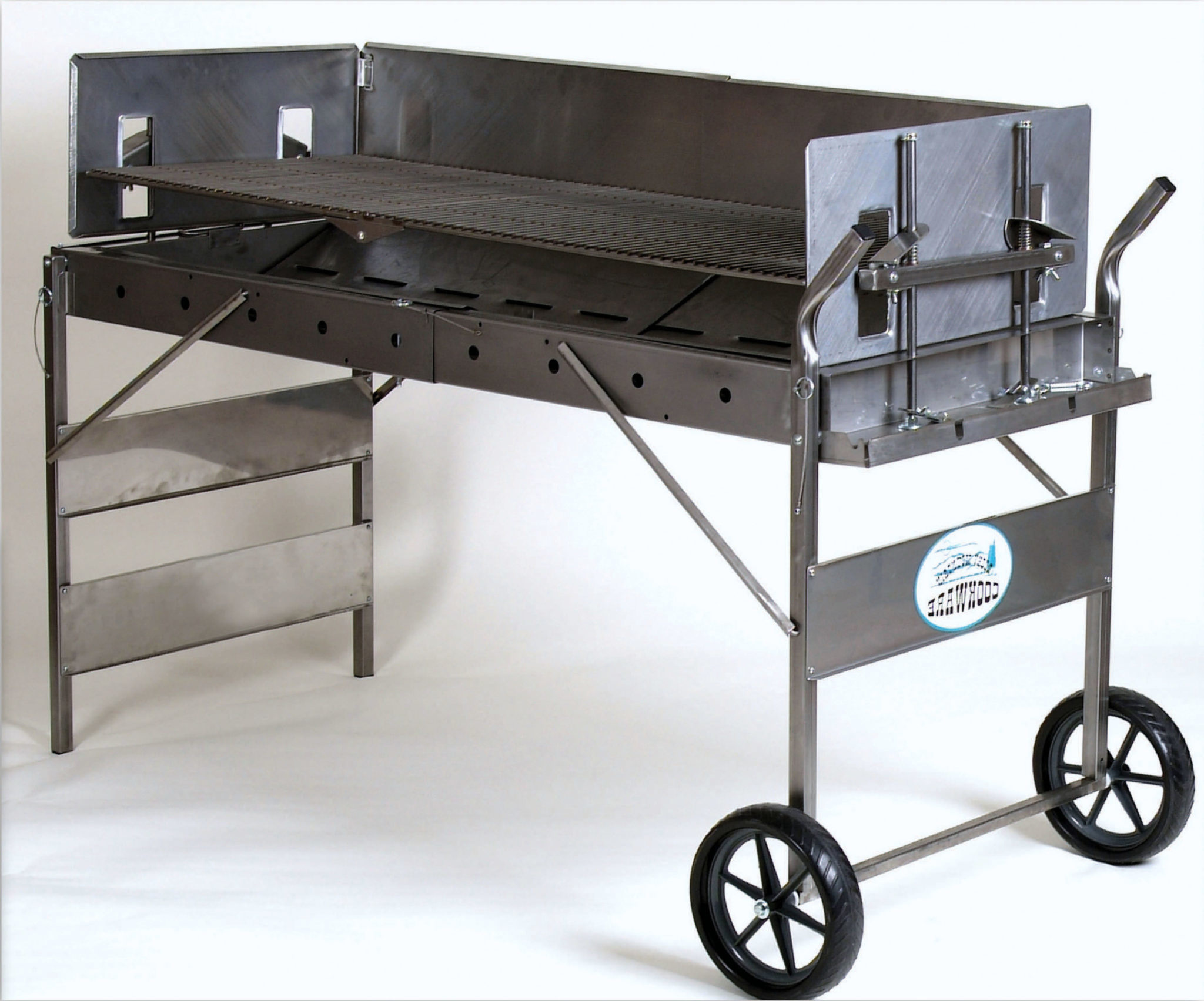 Bear Tooth Charcoal Grill, 2’ x 5’ Foldable